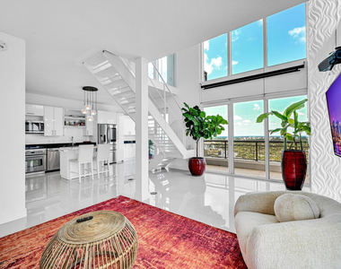 60 Sw 13th Street - Photo Thumbnail 8