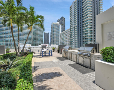 60 Sw 13th Street - Photo Thumbnail 32