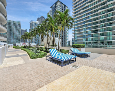 60 Sw 13th Street - Photo Thumbnail 31
