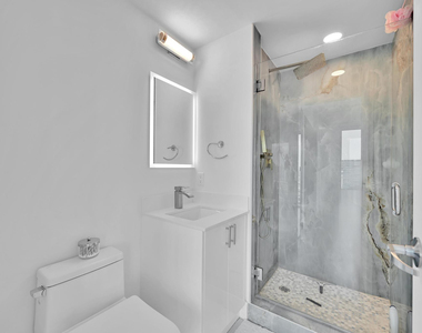 60 Sw 13th Street - Photo Thumbnail 27
