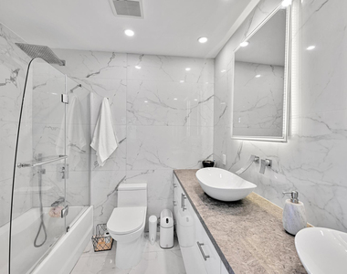 60 Sw 13th Street - Photo Thumbnail 22