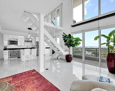 60 Sw 13th Street - Photo Thumbnail 11