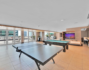 60 Sw 13th Street - Photo Thumbnail 33