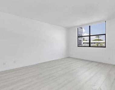 3800 Washington Road - Photo Thumbnail 1