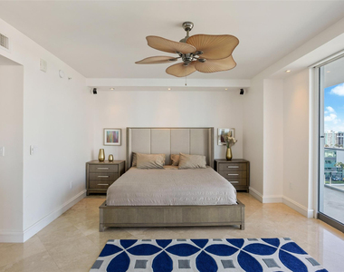3101 S Ocean Drive - Photo Thumbnail 14