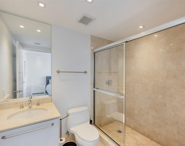 3101 S Ocean Drive - Photo Thumbnail 12