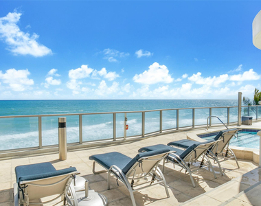 3101 S Ocean Drive - Photo Thumbnail 19