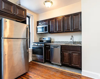 151-10 35th Avenue - Photo Thumbnail 8
