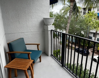 250 Ne 3rd Avenue - Photo Thumbnail 30