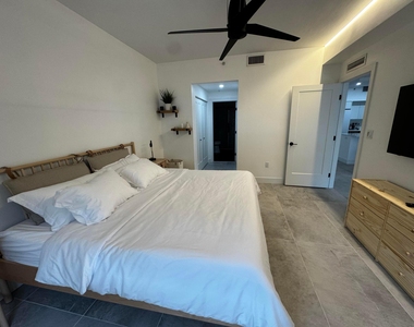 250 Ne 3rd Avenue - Photo Thumbnail 34