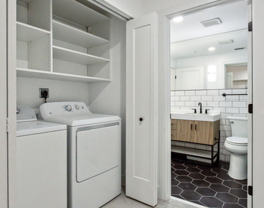 250 Ne 3rd Avenue - Photo Thumbnail 10