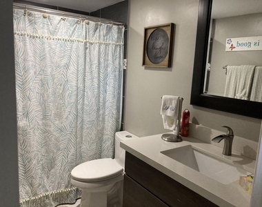 2455 Lindell Boulevard - Photo Thumbnail 16