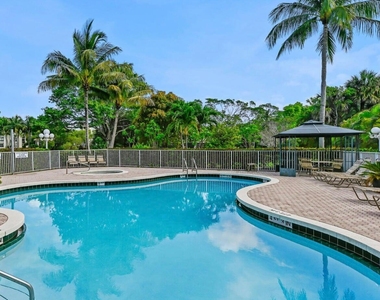 2455 Lindell Boulevard - Photo Thumbnail 22