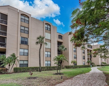 2455 Lindell Boulevard - Photo Thumbnail 29