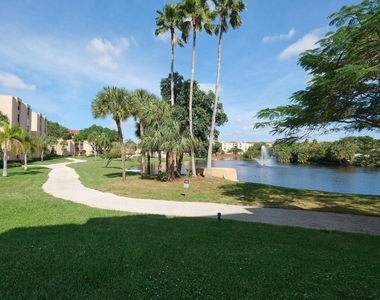 2455 Lindell Boulevard - Photo Thumbnail 28