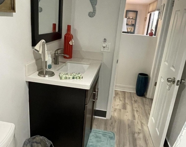 2455 Lindell Boulevard - Photo Thumbnail 17