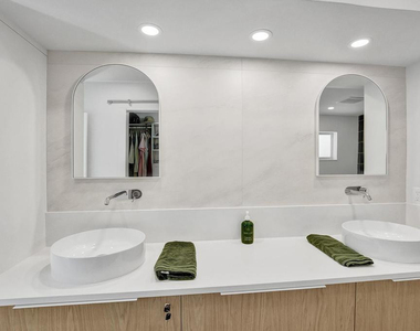5581 Ne 31st Avenue - Photo Thumbnail 25