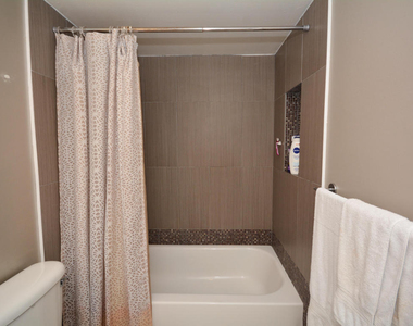 1231 Nw 13th Street - Photo Thumbnail 9