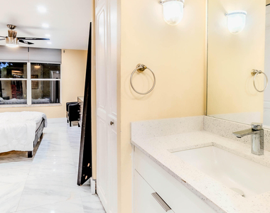 3710 Inverrary Drive - Photo Thumbnail 13