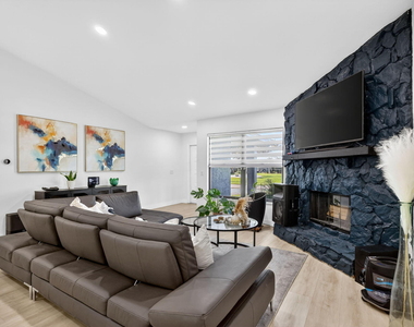 481 Sw Aster Road - Photo Thumbnail 5