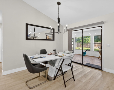 481 Sw Aster Road - Photo Thumbnail 18