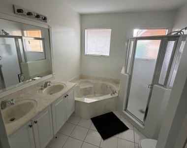 4459 Cotswold Hills Drive - Photo Thumbnail 9