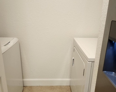 1660 Renaissance Commons Boulevard - Photo Thumbnail 14