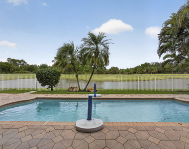 1724 Annandale Circle - Photo Thumbnail 75