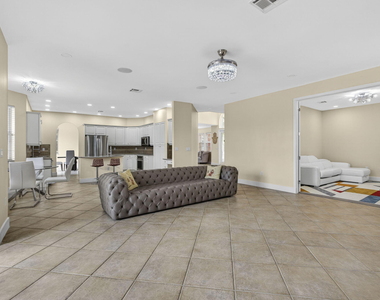 1724 Annandale Circle - Photo Thumbnail 21