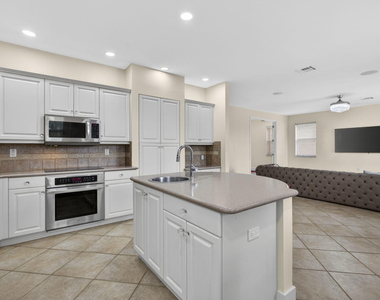 1724 Annandale Circle - Photo Thumbnail 34
