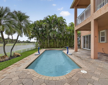 1724 Annandale Circle - Photo Thumbnail 74