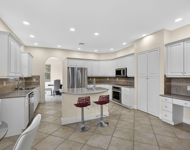 1724 Annandale Circle - Photo Thumbnail 28