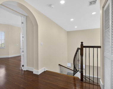 1724 Annandale Circle - Photo Thumbnail 35