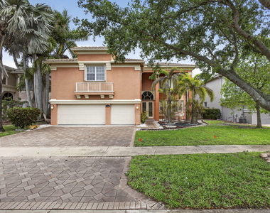 1724 Annandale Circle - Photo Thumbnail 2