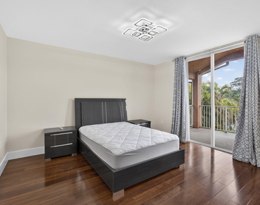 1724 Annandale Circle - Photo Thumbnail 54