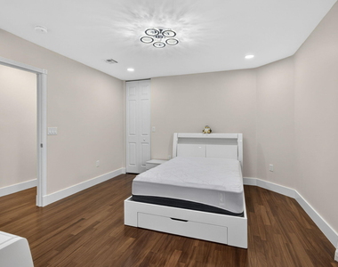 1724 Annandale Circle - Photo Thumbnail 62
