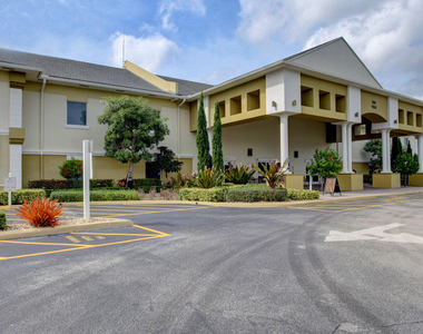 361 Windsor - Photo Thumbnail 20
