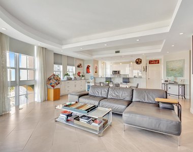 410 Evernia Street - Photo Thumbnail 7