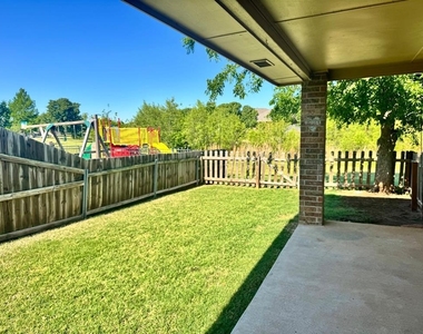 17609 Gold Drive - Photo Thumbnail 21