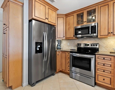 1121 Ocean Dunes Circle - Photo Thumbnail 11