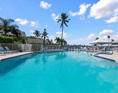 1121 Ocean Dunes Circle - Photo Thumbnail 28