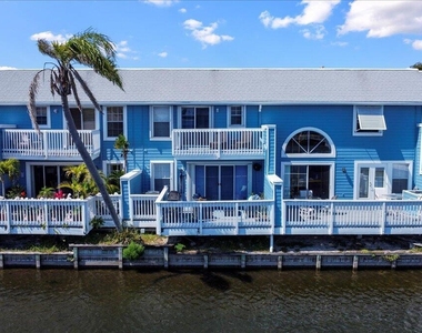 1121 Ocean Dunes Circle - Photo Thumbnail 37