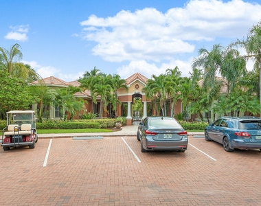 10336 Fox Trail Road S - Photo Thumbnail 32