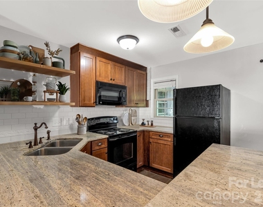 4923 Park Road - Photo Thumbnail 5