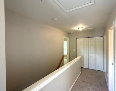 1207 Joannas Court - Photo Thumbnail 18