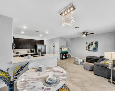 4656 Silver Saw Lane - Photo Thumbnail 10