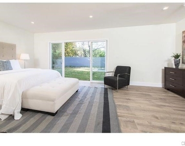 15672 Castlewoods Drive - Photo Thumbnail 15