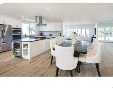 15672 Castlewoods Drive - Photo Thumbnail 4
