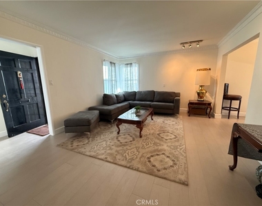 1216 S Cochran - Photo Thumbnail 1
