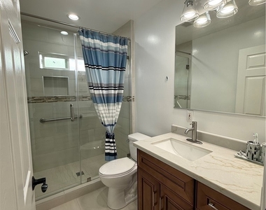 1216 S Cochran - Photo Thumbnail 15